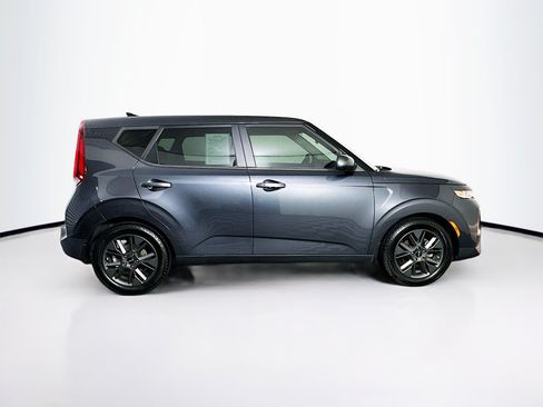 Used 2022 Kia Soul EX FWD image 10