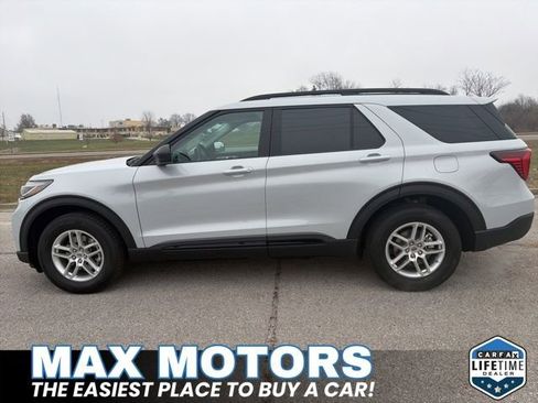 New 2026 Ford Explorer Active image 11