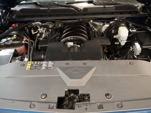 Used 2018 Chevrolet Silverado 1500 LT w/ All Star Edition image 38