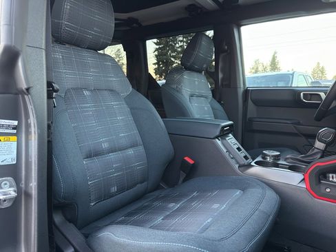 New 2025 Ford Bronco Heritage Edition image 44