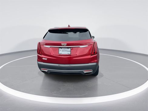 Used 2021 Cadillac XT5 Premium Luxury image 7