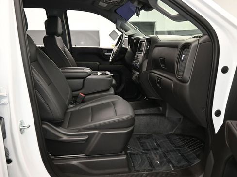 Used 2023 Chevrolet Silverado 1500 W/T image 39