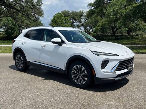 Used 2024 Buick Envision Preferred AWD/4WD image 3