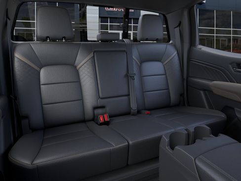 New 2026 GMC Canyon Denali w/ LPO, Denali Black Edition AWD/4WD image 44