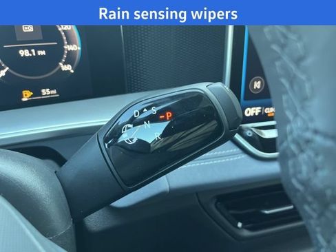 New 2026 Volkswagen Tiguan SE R-Line FWD image 14