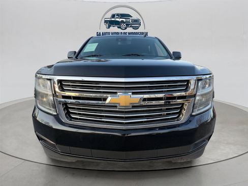 Used 2016 Chevrolet Suburban LT image 14