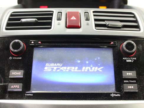 Used 2016 Subaru Crosstrek 2.0i Premium AWD/4WD image 12