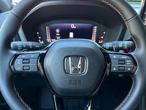 Used 2026 Honda Pilot Sport image 25