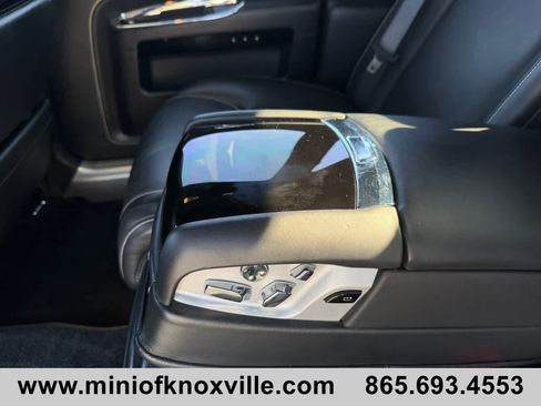 Used 2015 Rolls-Royce Ghost RWD image 19