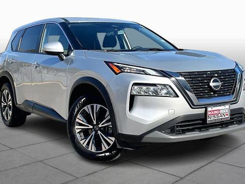 Certified 2023 Nissan Rogue SV image 2