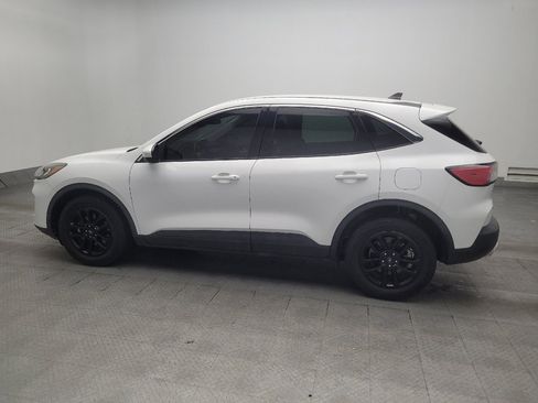 Used 2021 Ford Escape SE w/ Cold Weather Package FWD image 3