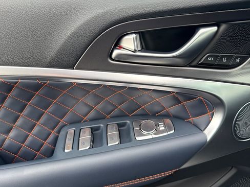 New 2026 Genesis G70 3.3T Prestige image 12