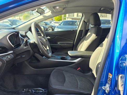 Used 2018 Chevrolet Volt LT image 20
