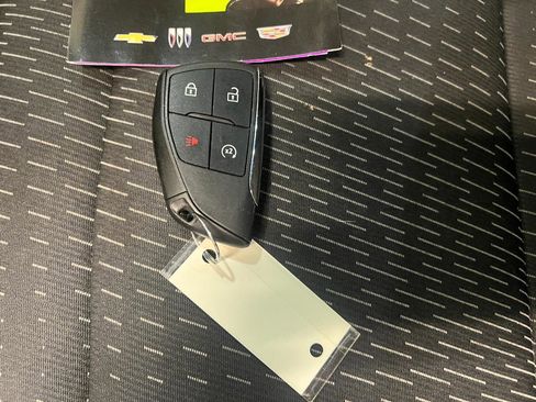 Used 2025 Chevrolet Equinox LT image 51