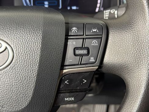 Used 2025 Toyota Camry LE image 25