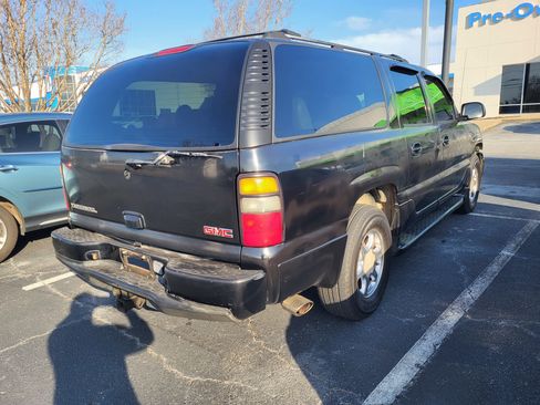 Used 2004 GMC Yukon XL Denali image 4