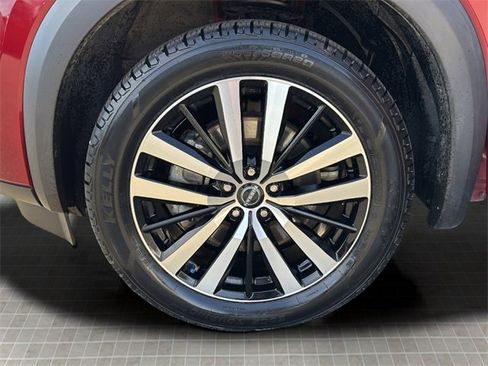 Used 2023 Nissan Pathfinder Platinum image 46