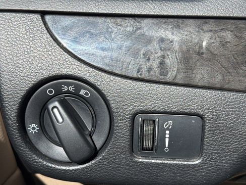 Used 2016 Dodge Grand Caravan SE w/ Quick Order Package 29E SE FWD image 24