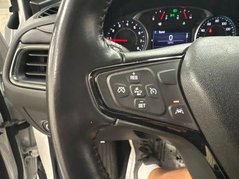 Used 2022 Chevrolet Equinox RS AWD/4WD image 25