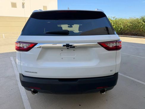 Used 2018 Chevrolet Traverse LT FWD image 6
