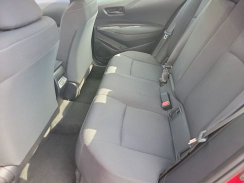 Used 2025 Toyota Corolla LE FWD image 6