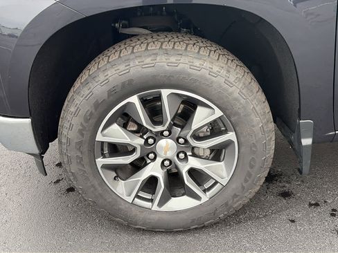Certified 2022 Chevrolet Silverado 1500 LT image 25