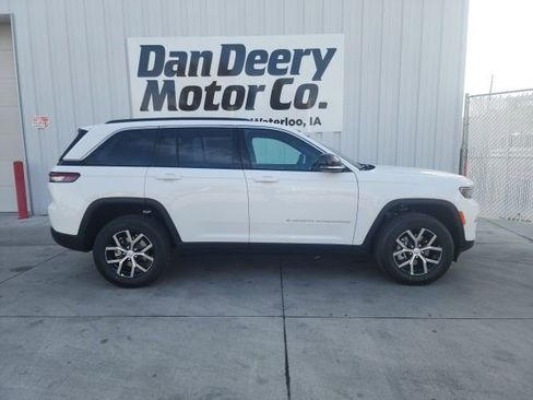 New 2025 Jeep Grand Cherokee Limited image 13