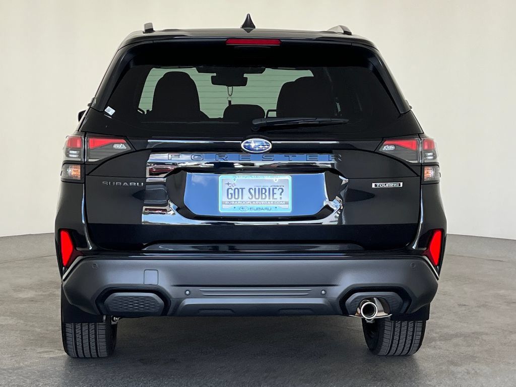 New 2026 Subaru Forester Touring AWD/4WD image 5