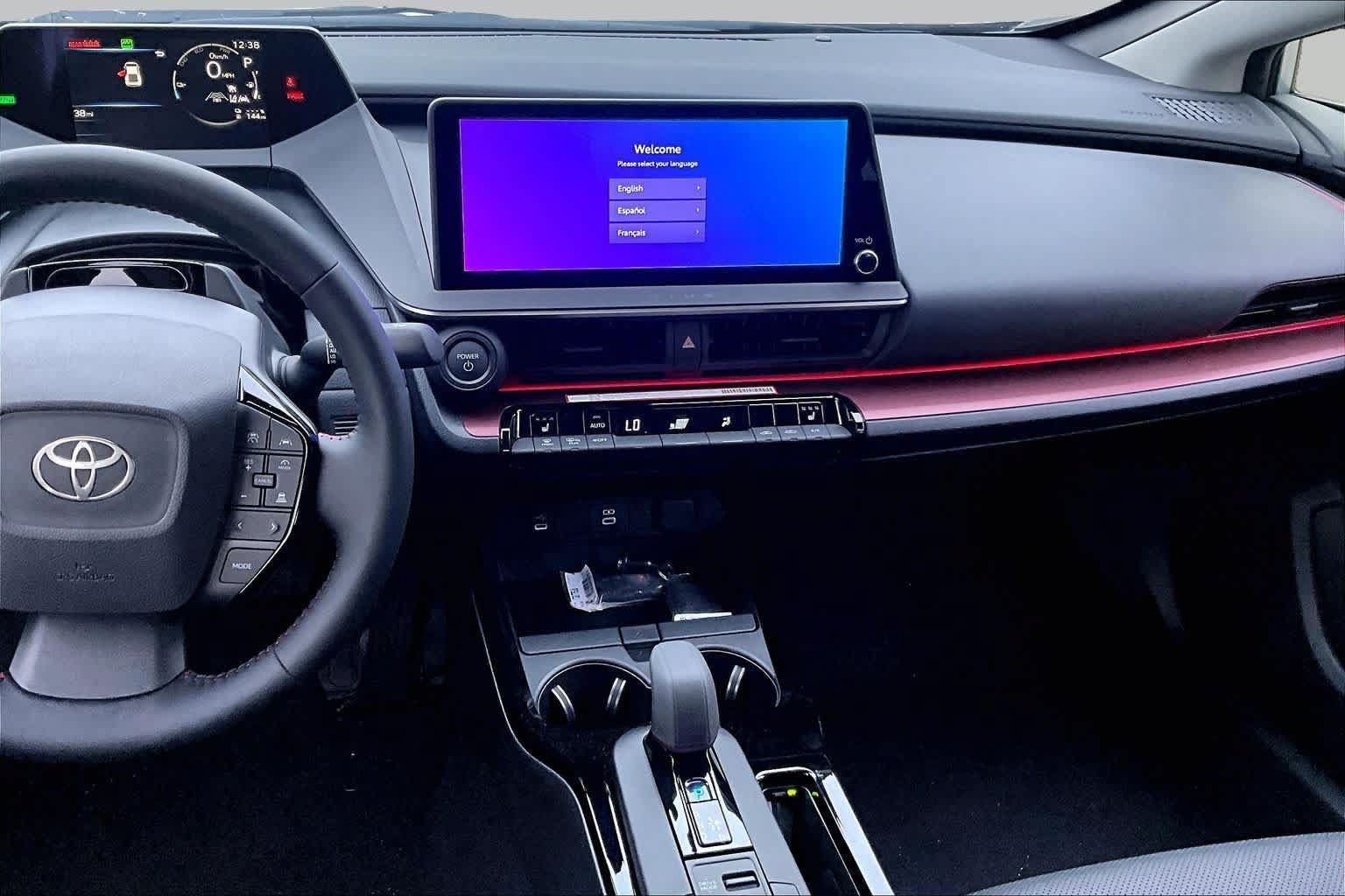 New 2026 Toyota Prius Plug-In Hybrid FWD image 6