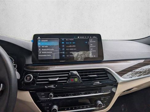 Certified 2023 BMW 530e w/ Convenience Package RWD image 15