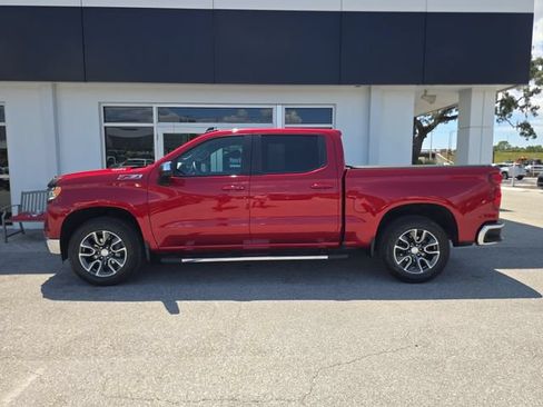 Certified 2023 Chevrolet Silverado 1500 LT AWD/4WD image 4