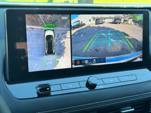 Used 2025 Nissan Rogue Platinum w/ Platinum Premium Package image 42