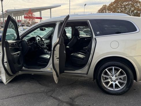 Used 2015 Buick Enclave Leather image 17