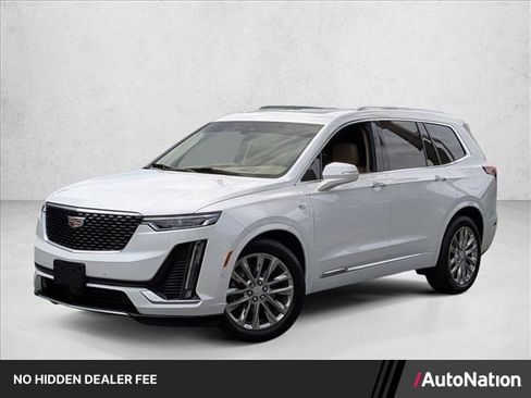 Used 2023 Cadillac XT6 Premium Luxury w/ Platinum Package AWD/4WD image 1