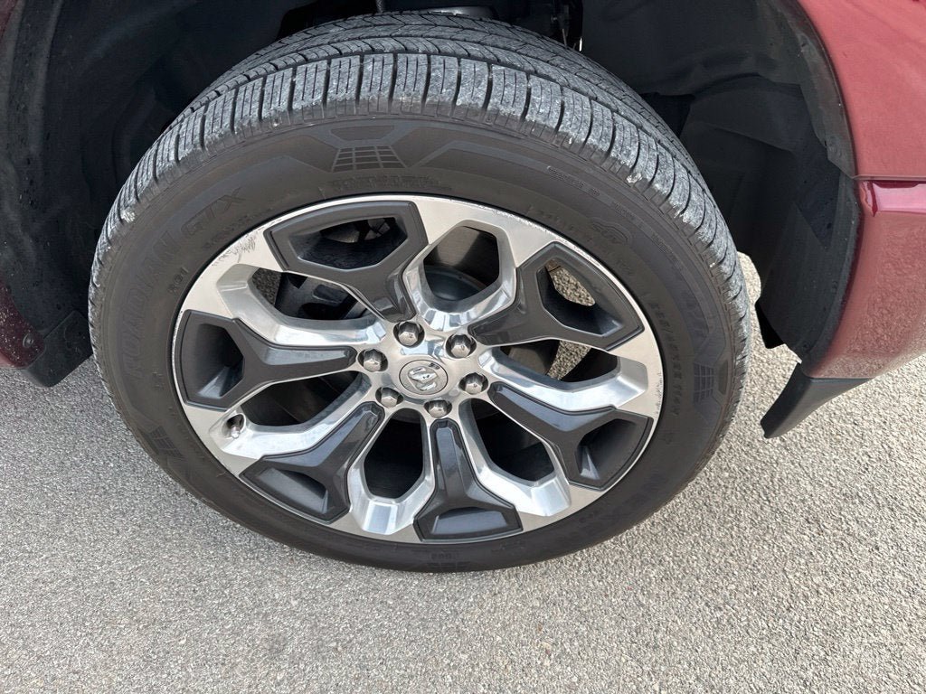Used 2021 RAM 1500 Limited AWD/4WD image 3