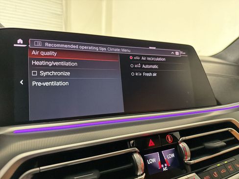 Certified 2022 BMW X5 sDrive40i w/ M Sport Package RWD image 26