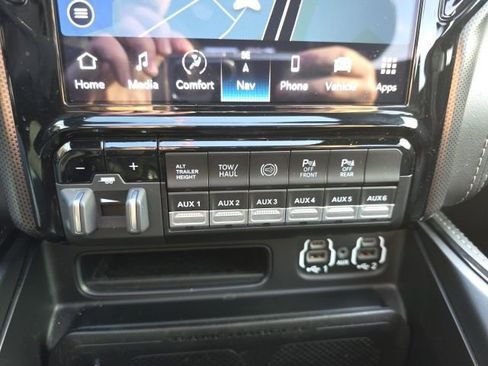 Used 2022 RAM 3500 Limited image 7