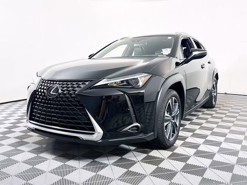 Used 2024 Lexus UX 250h FWD image 3