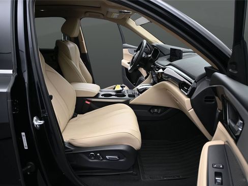 Certified 2023 Acura MDX SH-AWD image 17