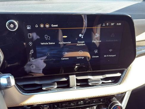 New 2026 Chevrolet Equinox ACTIV w/ Convenience Package III AWD/4WD image 10