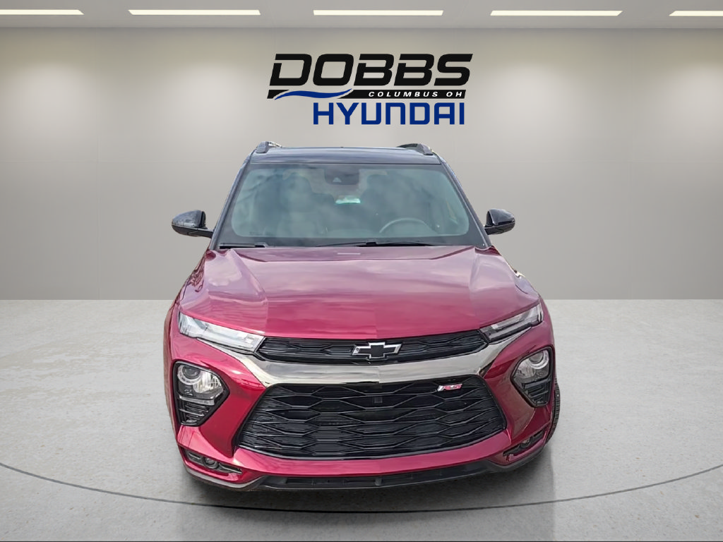 Used 2023 Chevrolet TrailBlazer RS w/ Sun and Liftgate Package AWD/4WD image 8