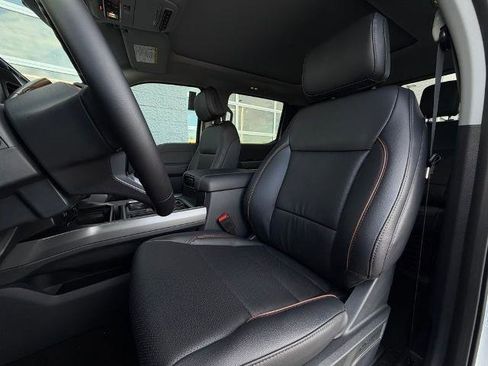 New 2026 Ford F250 Lariat w/ Black Appearance Package image 6