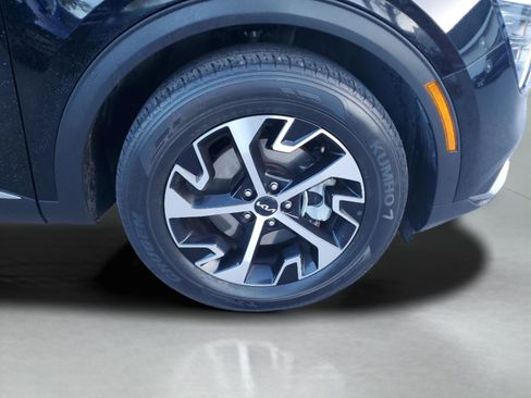Certified 2024 Kia Sportage EX image 7