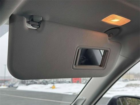 Used 2024 Toyota Grand Highlander Limited image 32