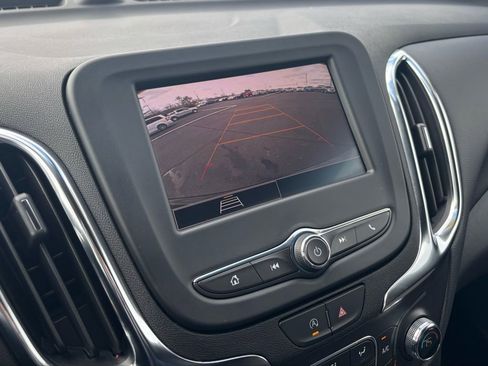 Used 2024 Chevrolet Equinox LT image 36