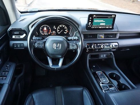 Used 2023 Honda Pilot EX-L image 6