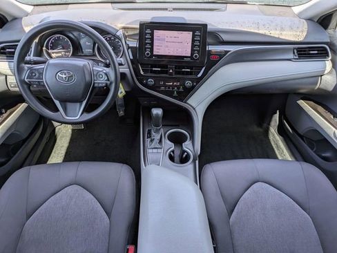 Used 2022 Toyota Camry LE image 14