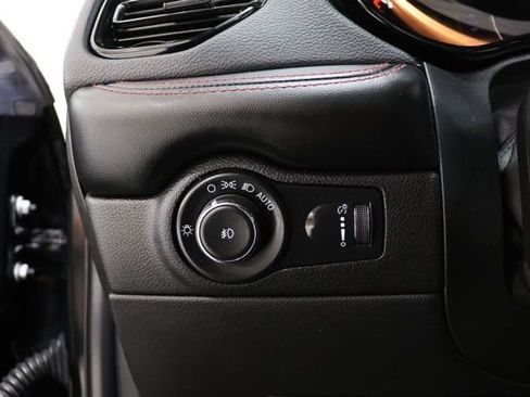 Used 2023 Dodge Durango GT image 22