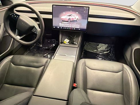 Used 2024 Tesla Model 3 Standard Range image 12