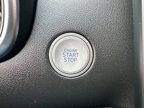 Used 2023 Hyundai Santa Cruz SEL w/ Cargo Package image 30